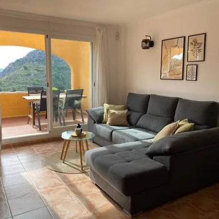 Apartamento Con Terraza En Complejo Residencial Apartamento *