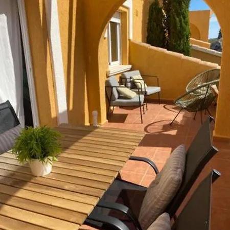 Apartamento Apartamento Con Terraza En Complejo Residencial